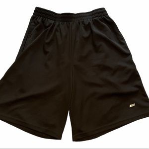 NWOT • Amazon Basics Mens Shorts